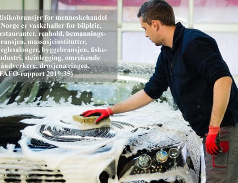 Foto av en som vasker bilen - en bransje i Norge som er utsatt for menneskehandel i følge Fafo-rapport.