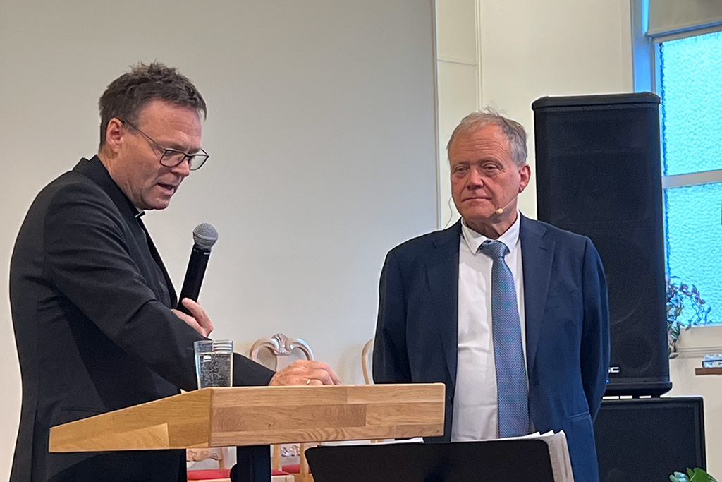 Pastorinnsettelse i Larvik misjonskirke 2023, Kjell og Alf Dagfinn.